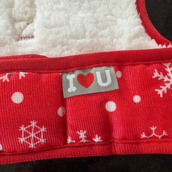 NWT - WINTER SNOWFLAKE - BRIGHT RED - WARM PET HARNESS - Picture 4 of 11